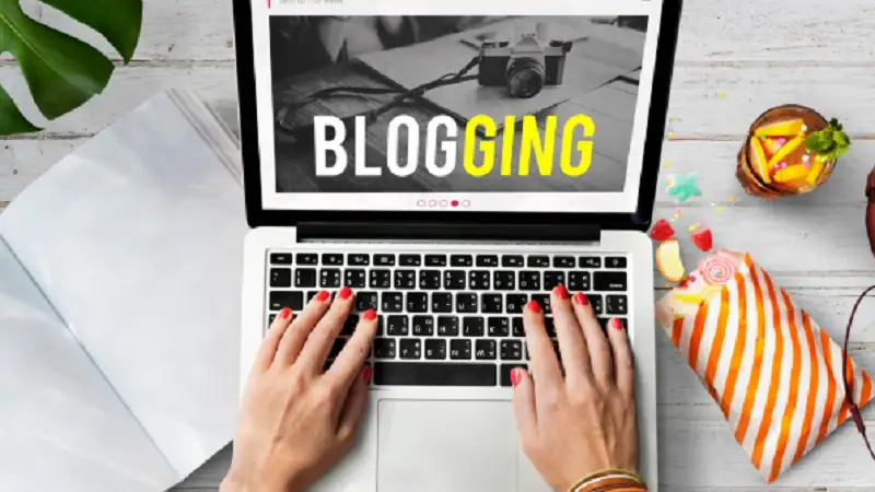 How to Start a Blog and Make Money: The Ultimate Guide for Beginners